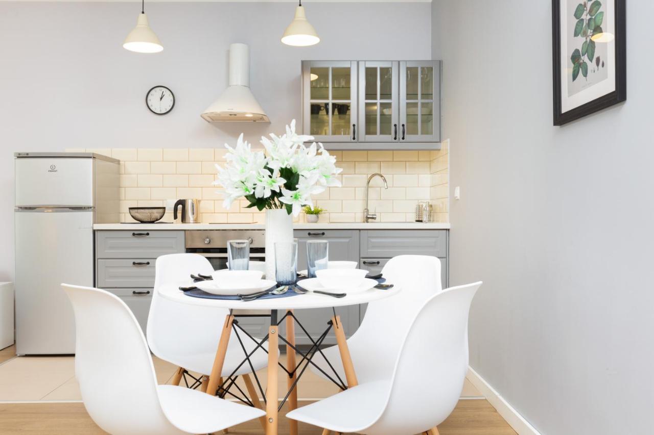 Apartments Warsaw Bitwy Warszawskiej Екстериор снимка