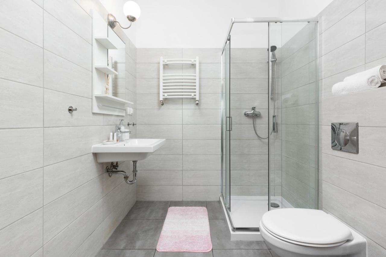 Apartments Warsaw Bitwy Warszawskiej Екстериор снимка